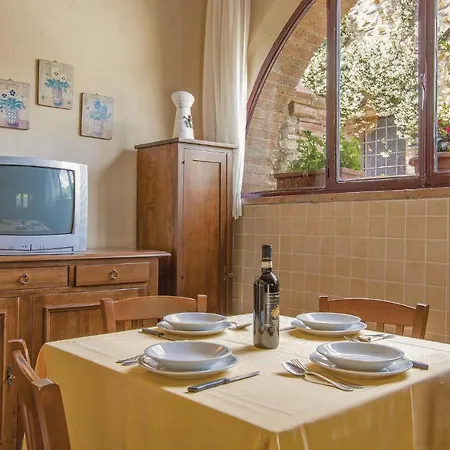Sangiovese 2 Apartment *