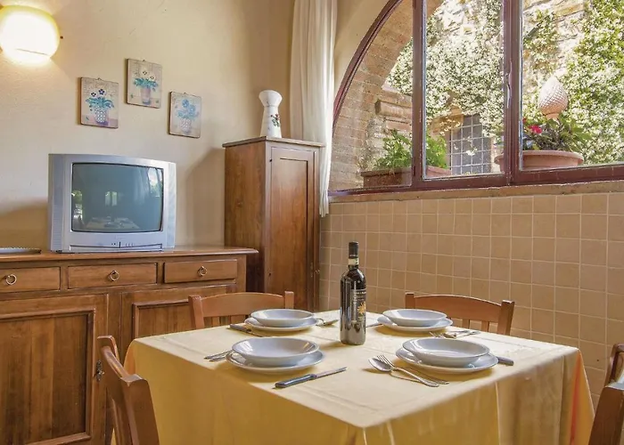 Sangiovese 2 アパート *